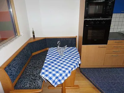 2-Zimmer-Wohnung mieten in Wien – 58 m², € 880 – Bild 2 von 7