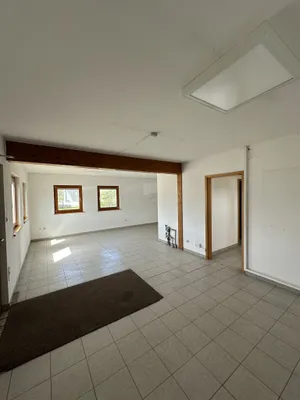 Gewerbeimmobilie kaufen in Wiener Neustadt – 2 556 m² – Bild 14 von 17