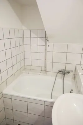 1-Zimmer-Wohnung mieten in Vöcklabruck – 30 m², € 660 – Bild 9 von 17