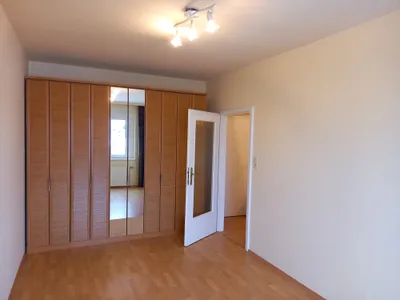 Gewerbeimmobilie kaufen in Baden – 53 m², € 220.000 – Bild 5 von 7