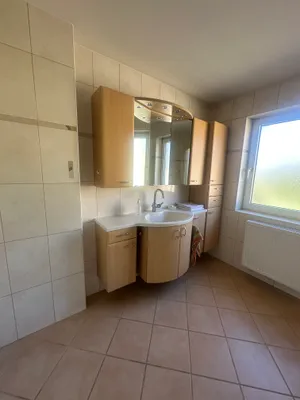 6-Zimmer-Haus mieten in Eferding – 135 m², € 1.400 – Bild 4 von 15