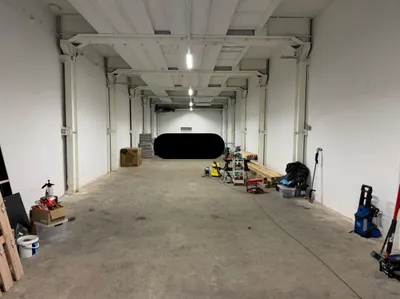Gewerbeimmobilie mieten in Baden – 200 m², € 660 – Bild 1 von 5
