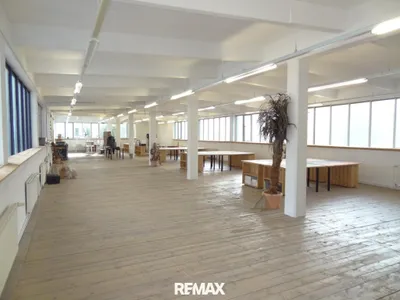 3-Zimmer-Gewerbeimmobilie mieten in Innsbruck – 395 m², € 5.547