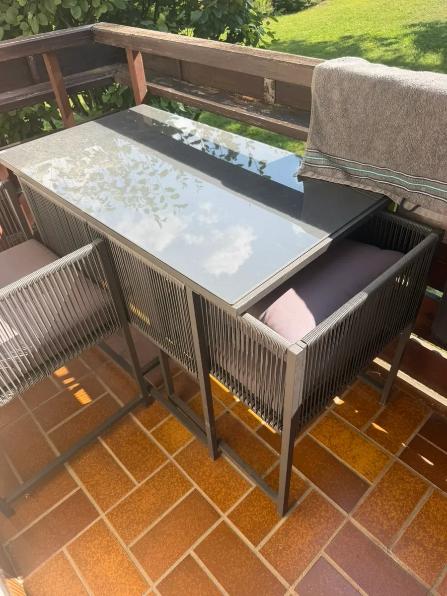 Balkon Garnitur, € 150,- (9754 Steinfeld)