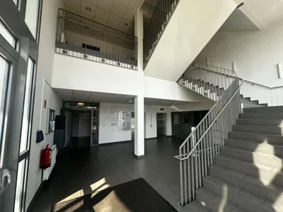 Gewerbeimmobilie mieten in Wien – 1 500 m², € 9 – Bild 9 von 15
