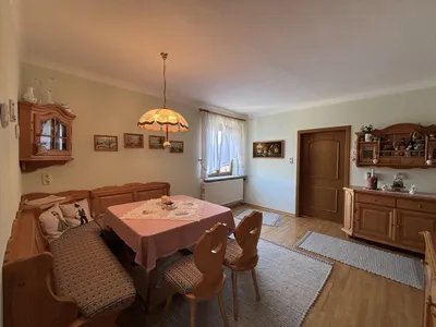 7-Zimmer-Haus kaufen in Amstetten – 216 m², € 425.000 – Bild 33 von 45