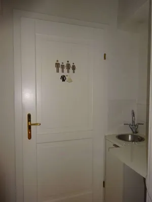2-Zimmer-Gewerbeimmobilie mieten in Graz – 122 m², € 1.928 – Bild 17 von 20