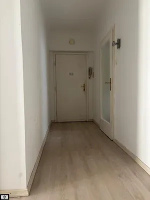 2-Zimmer-Wohnung kaufen in Baden – 55 m², € 249.000 – Bild 2 von 12