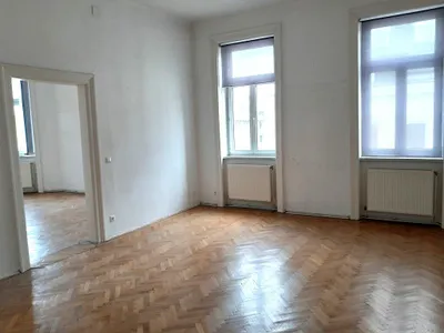 14., Zwei Zimmer Wohnung mit kleinen Schönheitsfehlern für Studentenpärchen! – Bild 3