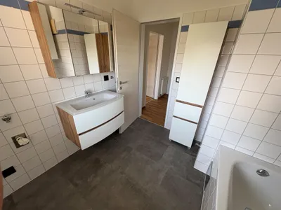 3-Zimmer-Wohnung mieten in Amstetten – 75 m², € 950 – Bild 6 von 12