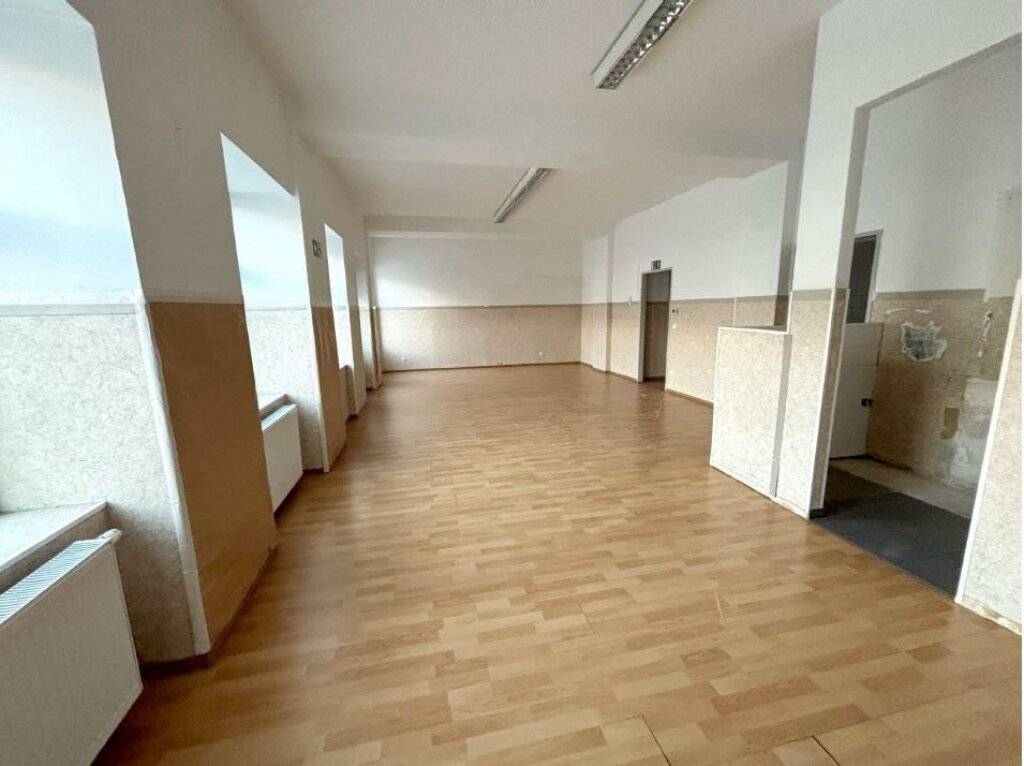 297m² Erdgeschoss - Lagerfläche Nähe Lugner City! - Ansicht 3