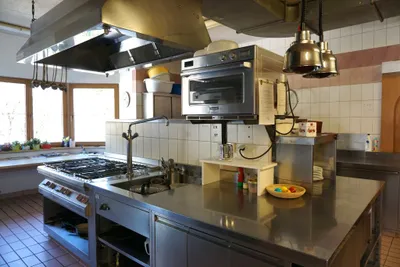 Gewerbeimmobilie mieten in Innsbruck-Land – 371,62 m², € 3.000 – Bild 25 von 38