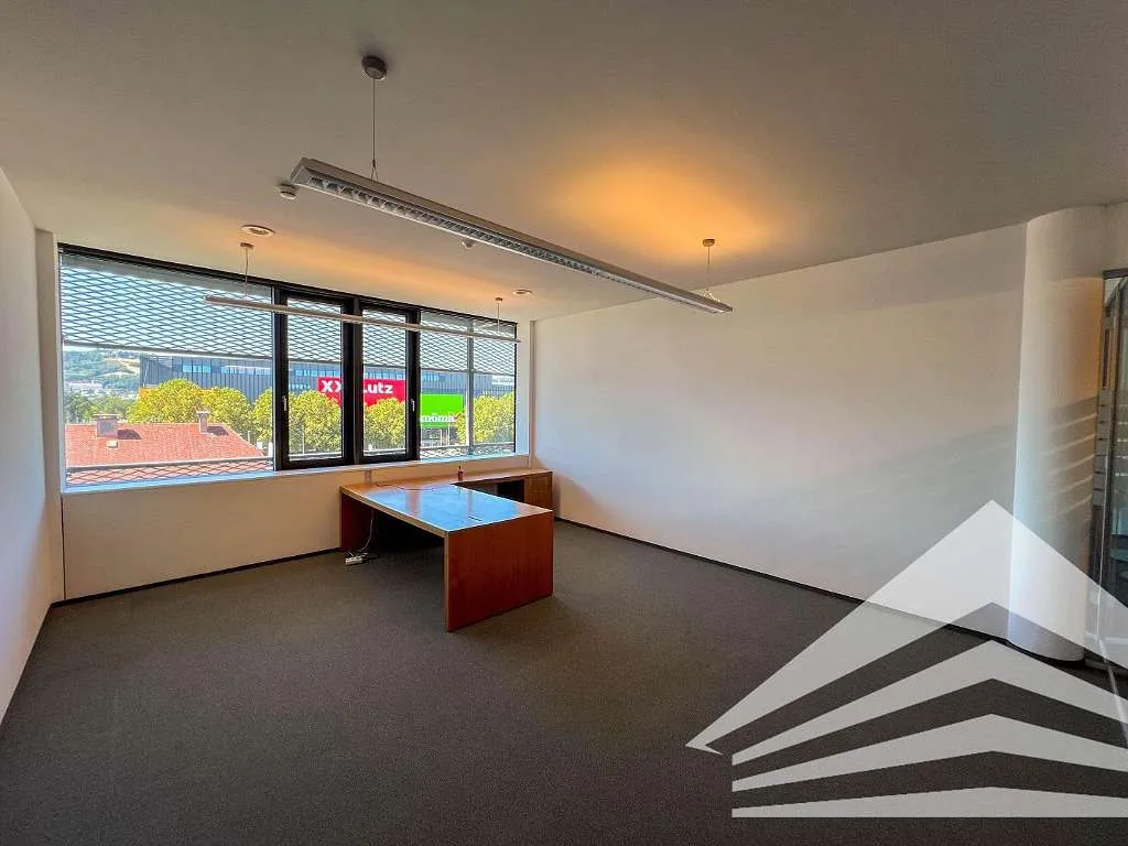 130 m² Büro mit Teeküche Nähe Eisenbahnbrücke! – pohled 2