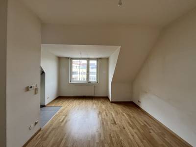 2-Zimmer-Dachgeschoßwohnung nahe Augarten zu mieten in 1020 Wien