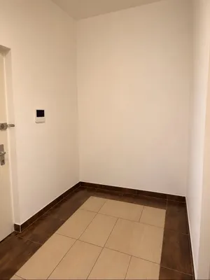3-Zimmer-Wohnung kaufen in Wels – 65 m², € 200.000 – Bild 2 von 13
