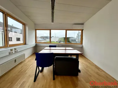 5-Zimmer-Gewerbeimmobilie mieten in Linz – 85 m², € 990 – Bild 6 von 9