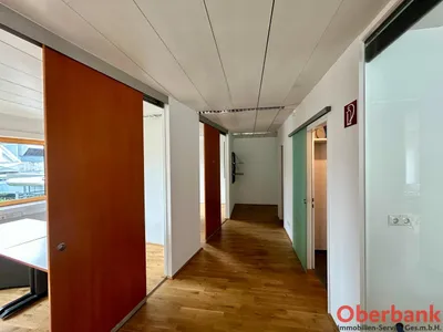 5-Zimmer-Gewerbeimmobilie mieten in Linz – 85 m², € 990 – Bild 4 von 9