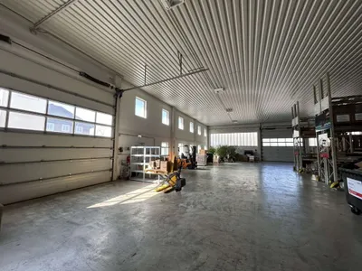 Gewerbeimmobilie mieten in Linz Land – 718 m², € 5.028 – Bild 6 von 18