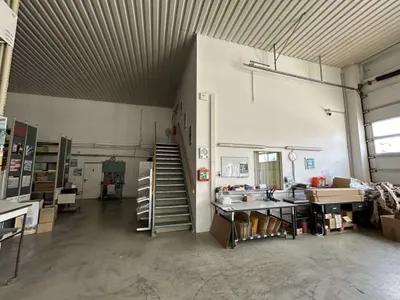Gewerbeimmobilie mieten in Linz Land – 718 m², € 5.028 – Bild 9 von 18