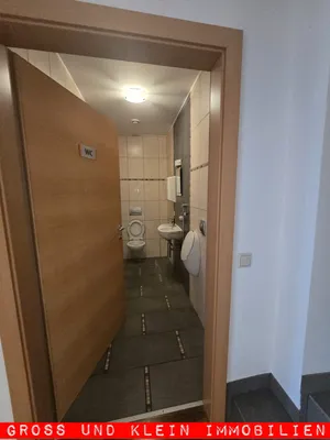 3-Zimmer-Gewerbeimmobilie mieten in Feldkirchen – 150 m², € 1.761 – Bild 15 von 17