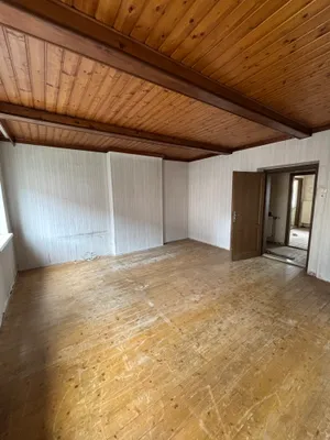 3-Zimmer-Wohnung kaufen in Voitsberg – 72 m², € 65.000 – Bild 2 von 13