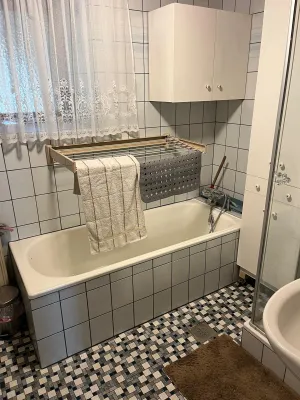 6-Zimmer-Immobilie mieten in Braunau am Inn – 190 m², € 1.050 – Bild 10 von 24