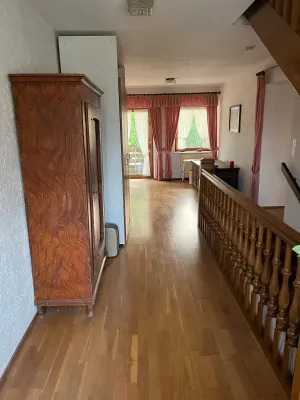 6-Zimmer-Immobilie mieten in Braunau am Inn – 190 m², € 1.050 – Bild 16 von 24