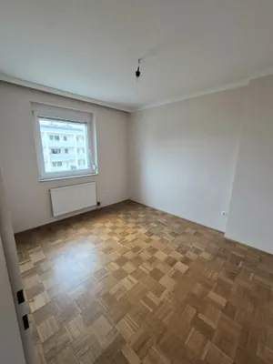 2-Zimmer-Wohnung mieten in Vöcklabruck – 40 m², € 670 – Bild 5 von 9