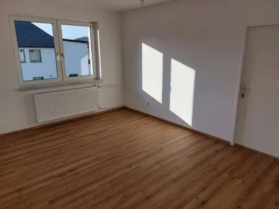 3-Zimmer-Wohnung mieten in Urfahr-Umgebung – 82 m², € 912 – Bild 2 von 11