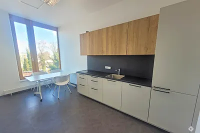 Gewerbeimmobilie mieten in Salzburg Stadt – 101 m², € 1.689 – Bild 4 von 5
