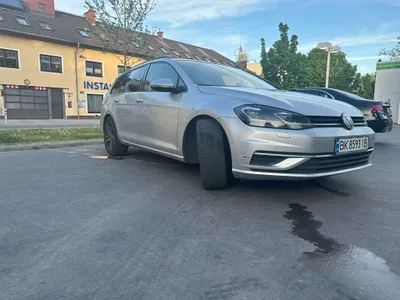 VW Golf