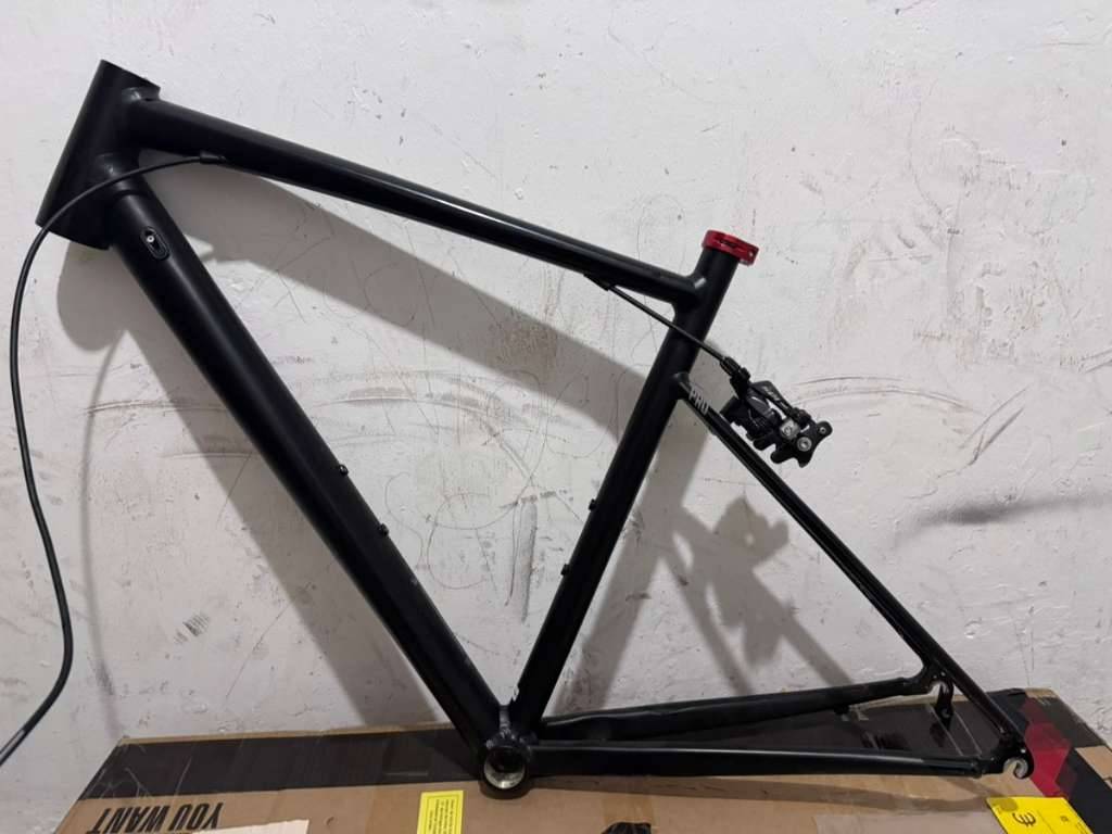 Rennrad Alu Rahmen Gr 51 S. Mit Carbon Gabel,  230,- (1220 Wien) -  willhaben