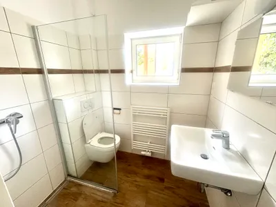 7-Zimmer-Haus mieten in Tulln – 170 m², € 1.950 – Bild 11 von 22