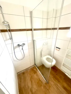 7-Zimmer-Haus mieten in Tulln – 170 m², € 1.950 – Bild 12 von 22