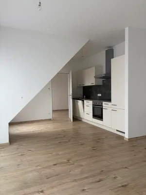 2-Zimmer-Wohnung mieten in Linz – 50,06 m², € 765 – Bild 2 von 7