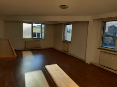 Gewerbeimmobilie mieten in Bruck an der Leitha – 53 m², € 550 – Bild 6 von 12
