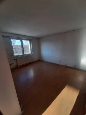 Gewerbeimmobilie mieten in Bruck an der Leitha – 53 m², € 550 – Bild 4 von 12