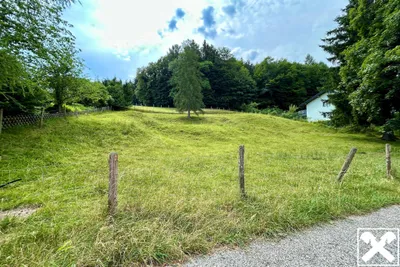 Grundstück kaufen in Salzburg-Umgebung – 1 704 m², € 1.050.000 – Bild 2 von 4
