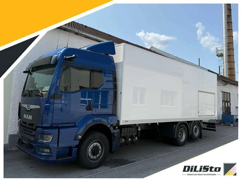 Sonstige LKW Camping Kofferaufbau