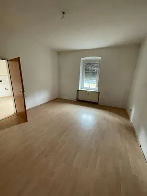 3-Zimmer-Wohnung mieten in Leoben – 78 m², € 598 – Bild 1 von 6