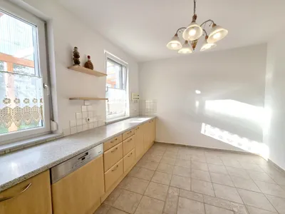 6-Zimmer-Haus mieten in Linz Land – 150 m², € 1.750 – Bild 16 von 17