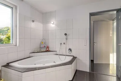 4-Zimmer-Immobilie kaufen in Feldkirch – 160 m², € 1.280.000 – Bild 16 von 25