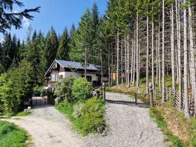 10-Zimmer-Wohnung mieten in Wolfsberg – 175 m², € 850 – Bild 1 von 43