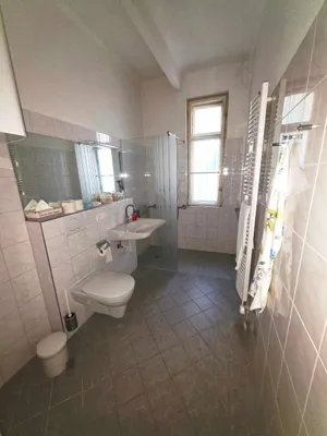 12-Zimmer-Immobilie kaufen in Sankt Veit an der Glan – 320 m², € 890.000 – Bild 9 von 16