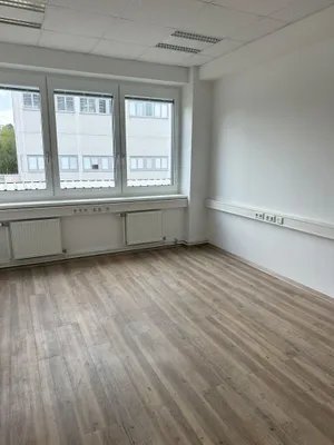5-Zimmer-Gewerbeimmobilie mieten in Wien – 156 m², € 2.704 – Bild 7 von 13