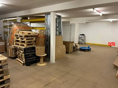 Gewerbeimmobilie mieten in Linz Land – 550 m², € 2.750 – Bild 8 von 14