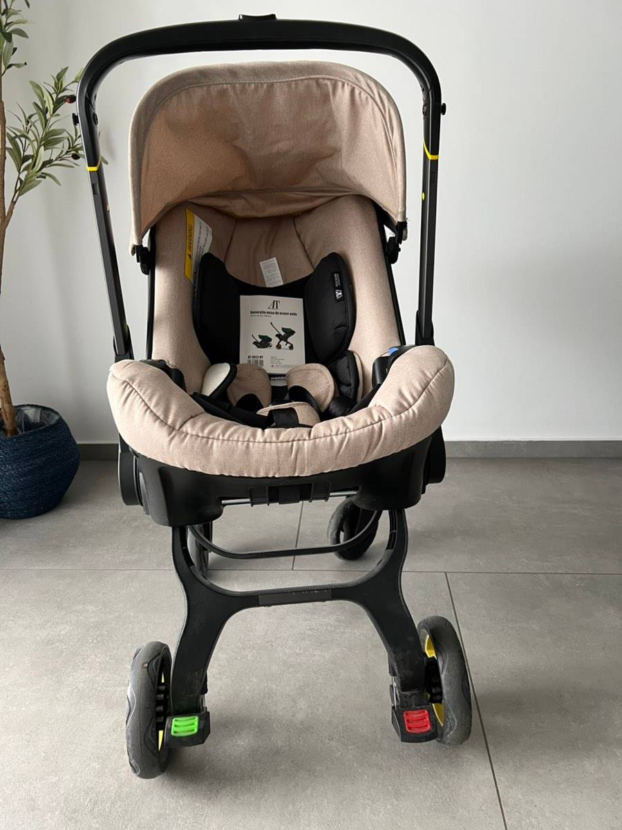 AT Performance Kindersitz mit Rder (Kinderwagen/ Kindersitz),  135,-  (2231 Strasshof an der Nordbahn) - willhaben