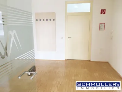 4-Zimmer-Gewerbeimmobilie mieten in Wels-Land – 114 m², € 2.100 – Bild 3 von 9