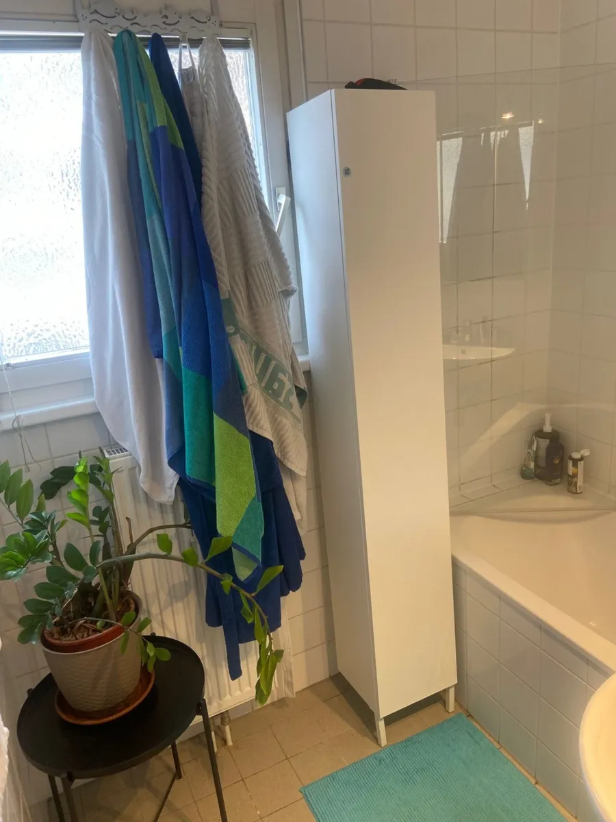 (2er) WG Zimmer 16m, möbiliert, mit Wohnzimmer und Balkon, ruhig - Widok 3
