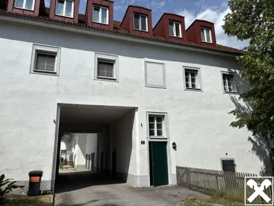 2-Zimmer-Wohnung mieten in Perg – 73,04 m², € 744 – Bild 1 von 5